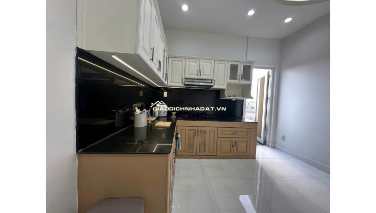 CHÍNH CHỦ BÁN CĂN HỘ GÓC 74M2 – VIEW ĐẸP – FULL NỘI THẤT CAO CẤP – GIÁ SIÊU TỐT!